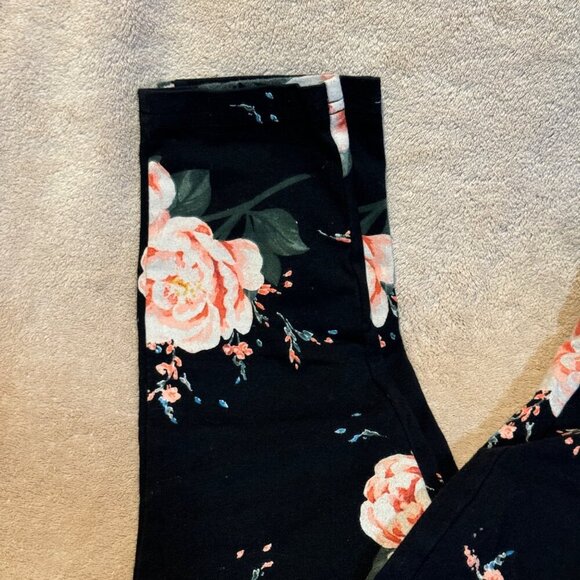 Torrid Size 2 2X Multicolor Floral Pull On Stretch Legging Pants - Picture 3 of 5